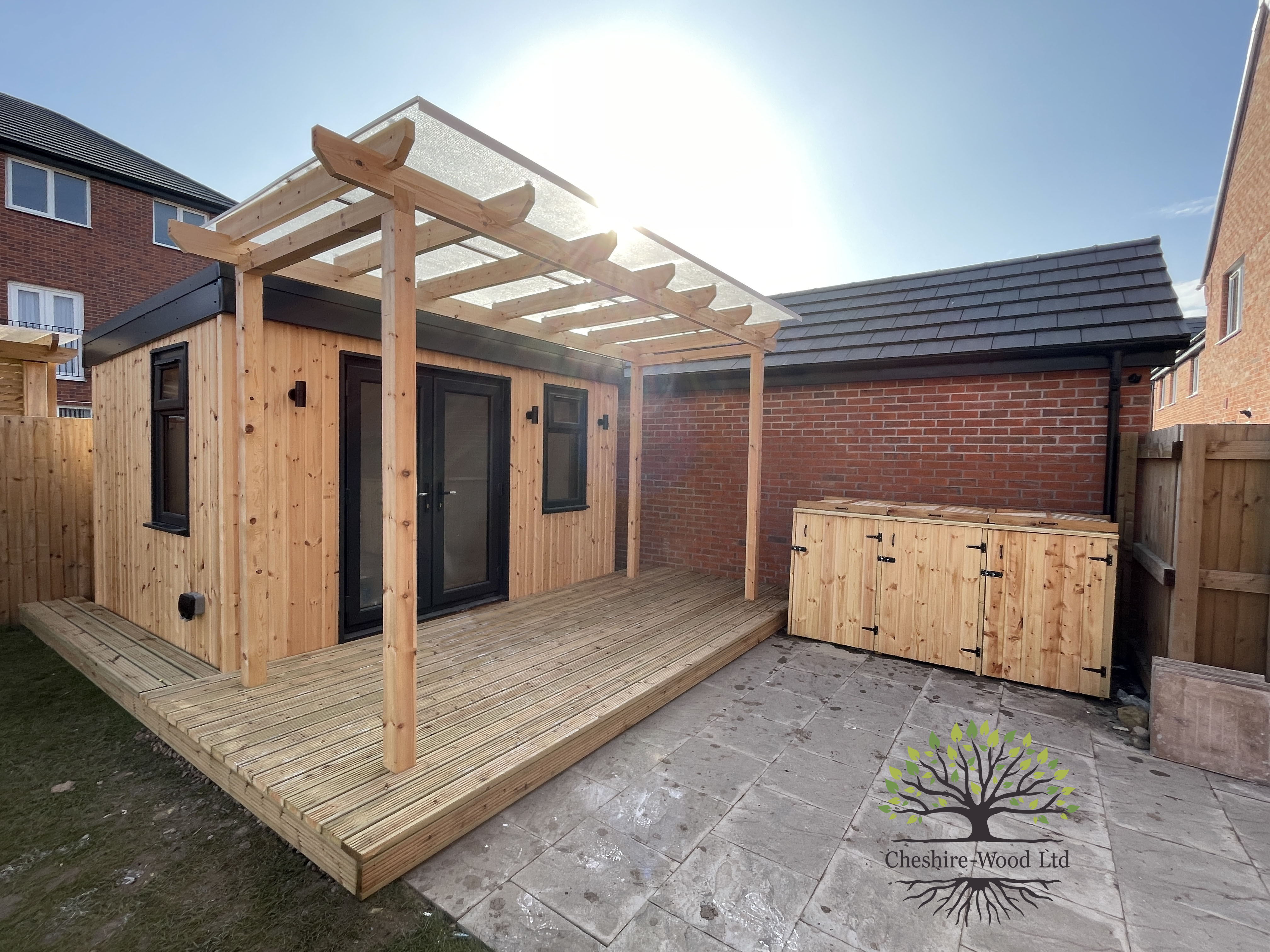 Image of Garden Room and Pergola created by Cheshire Wood